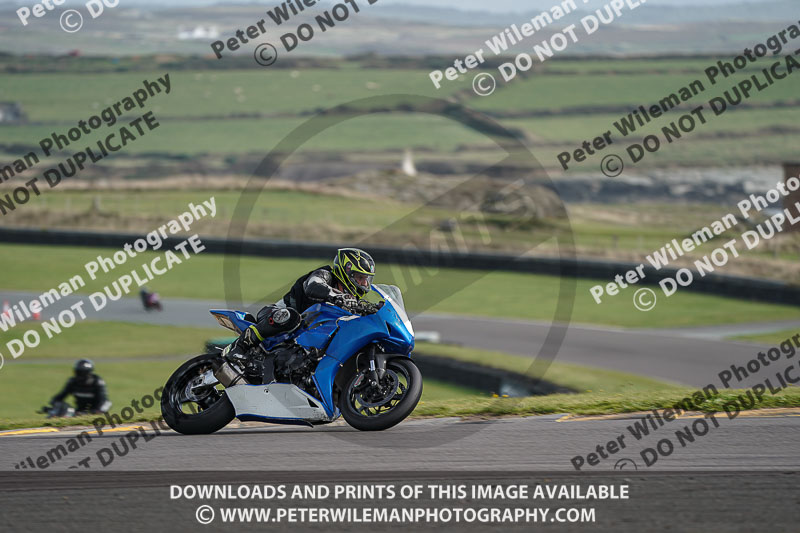 anglesey no limits trackday;anglesey photographs;anglesey trackday photographs;enduro digital images;event digital images;eventdigitalimages;no limits trackdays;peter wileman photography;racing digital images;trac mon;trackday digital images;trackday photos;ty croes